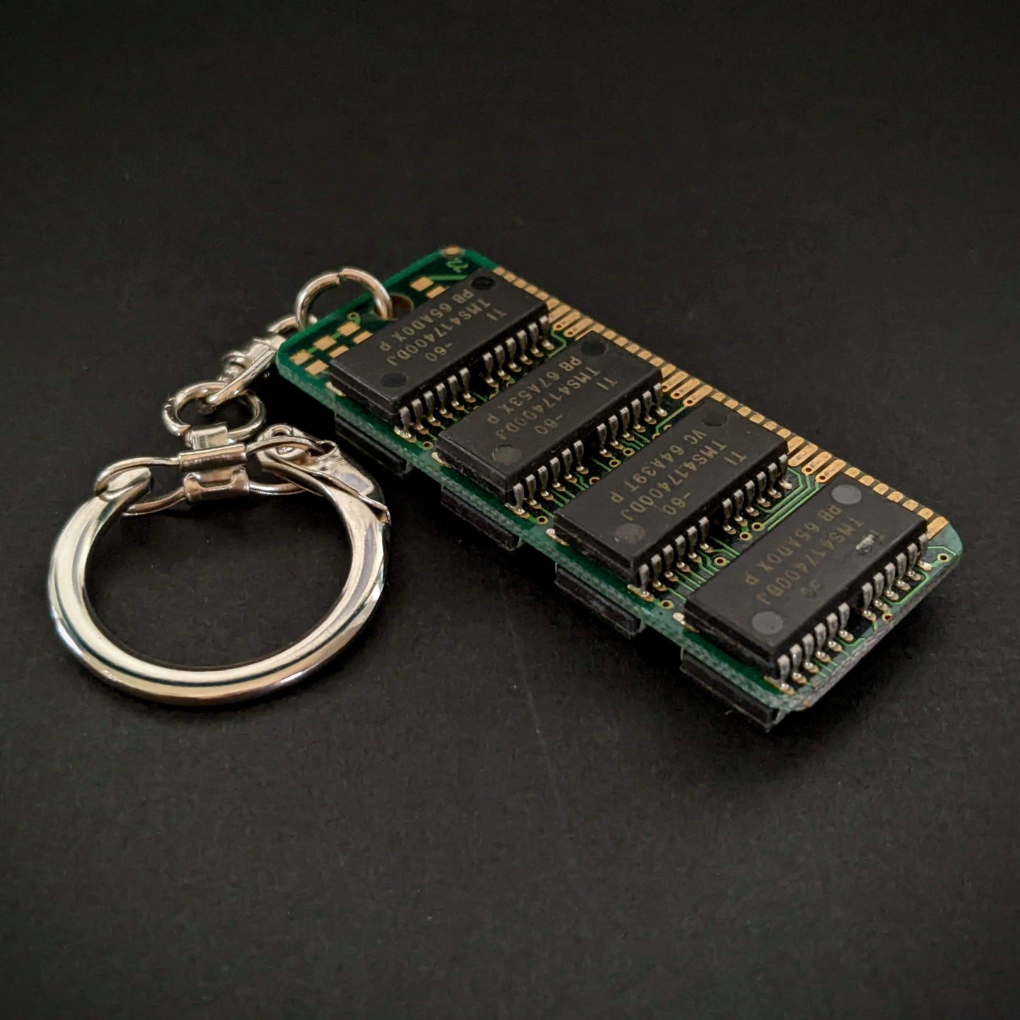 Dark Green Circuit Board Keyring 50-Pack